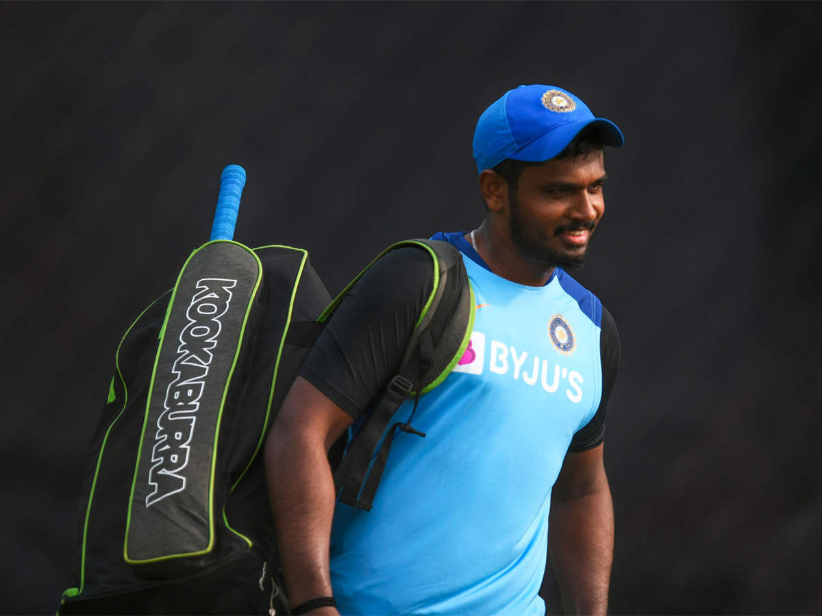 why Sanju Samson was missing from the team picture at trophy celebrations in pune..?