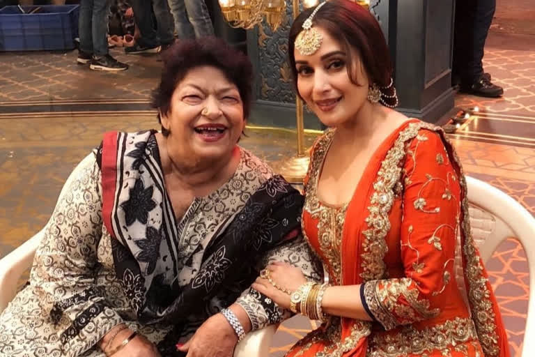 Madhuri Dixit posts a heartfelt note on Saroj Khan's birthday