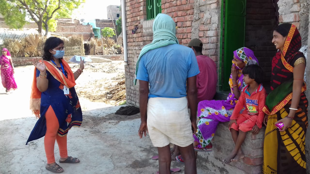 door-to-door screening is being done regarding corona epidemic in sheikhpura