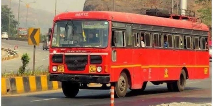 151 buses booked by Shinde supporters for Dussehra rally