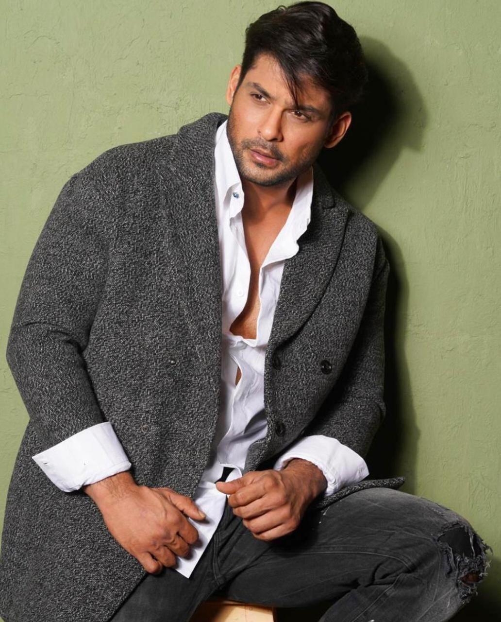 sidharth shukla's last rites to be held at mumbais oshiwara crematorium