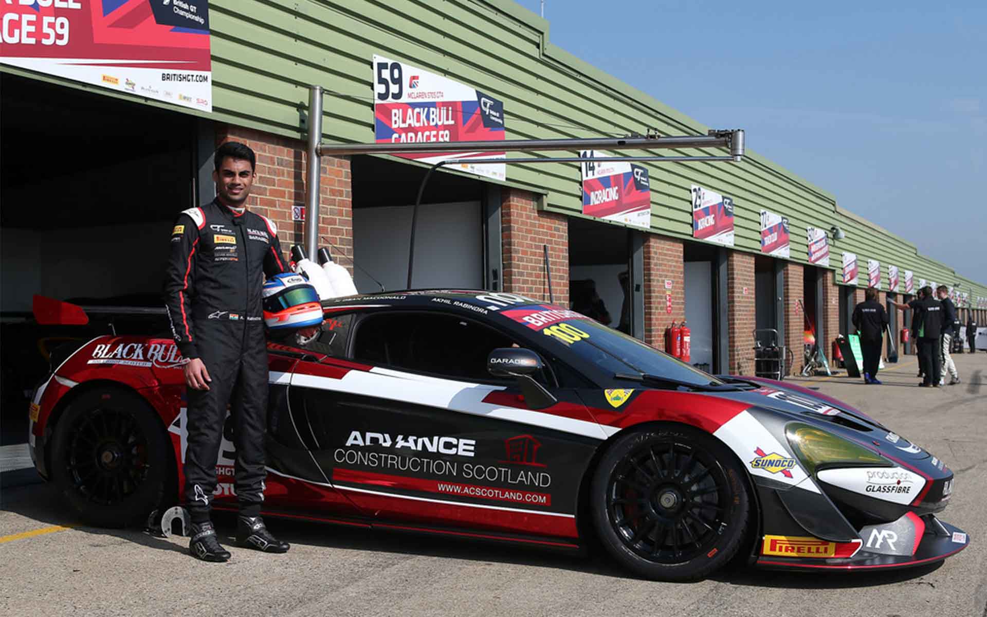 Akhil Rabindra , European GT4, Aston Martin Vantage , Grand Prix Circuit