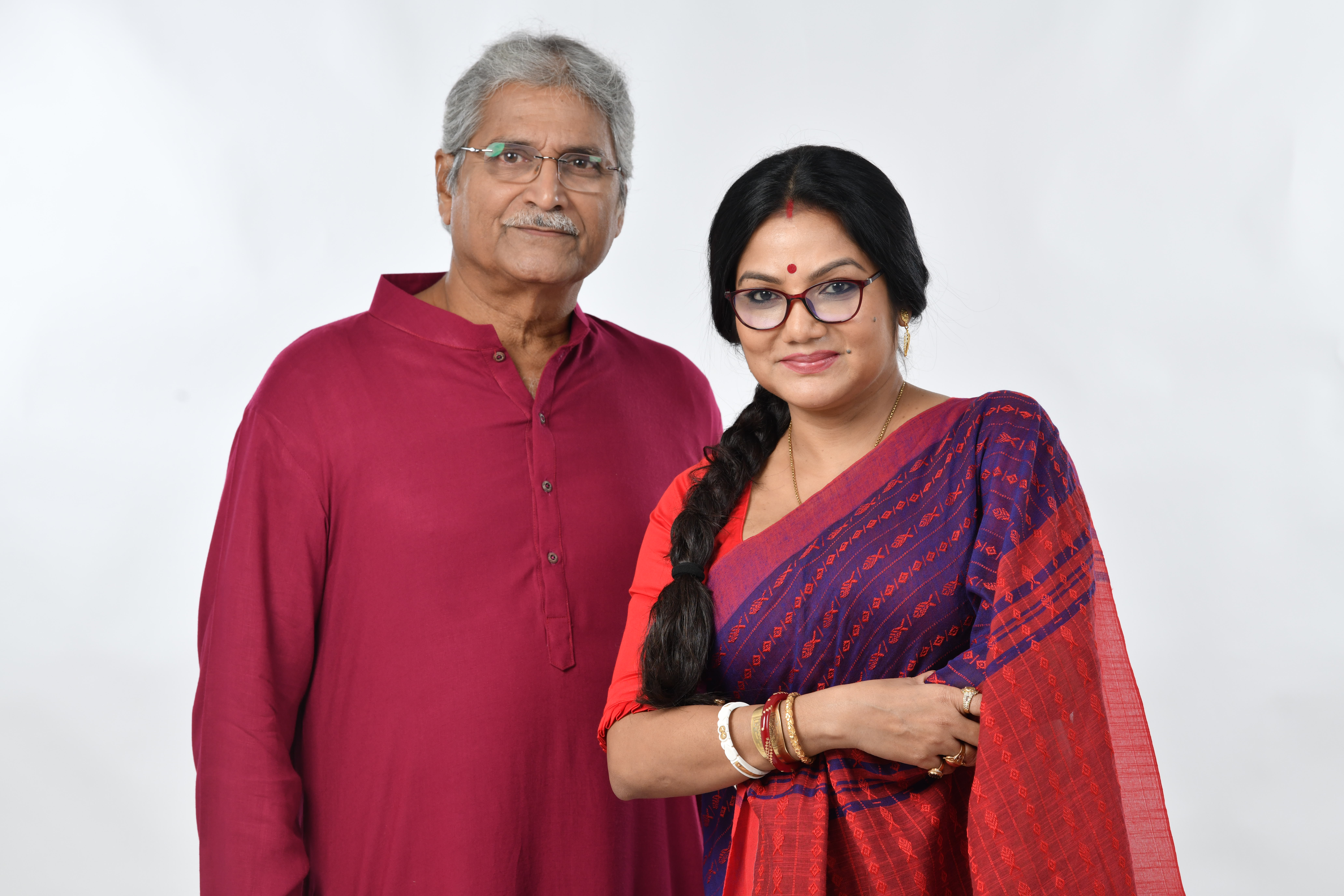 soham chakraborty and sushmita chatterjee to act in Premendu Bikash Chaki's Paka Dekha