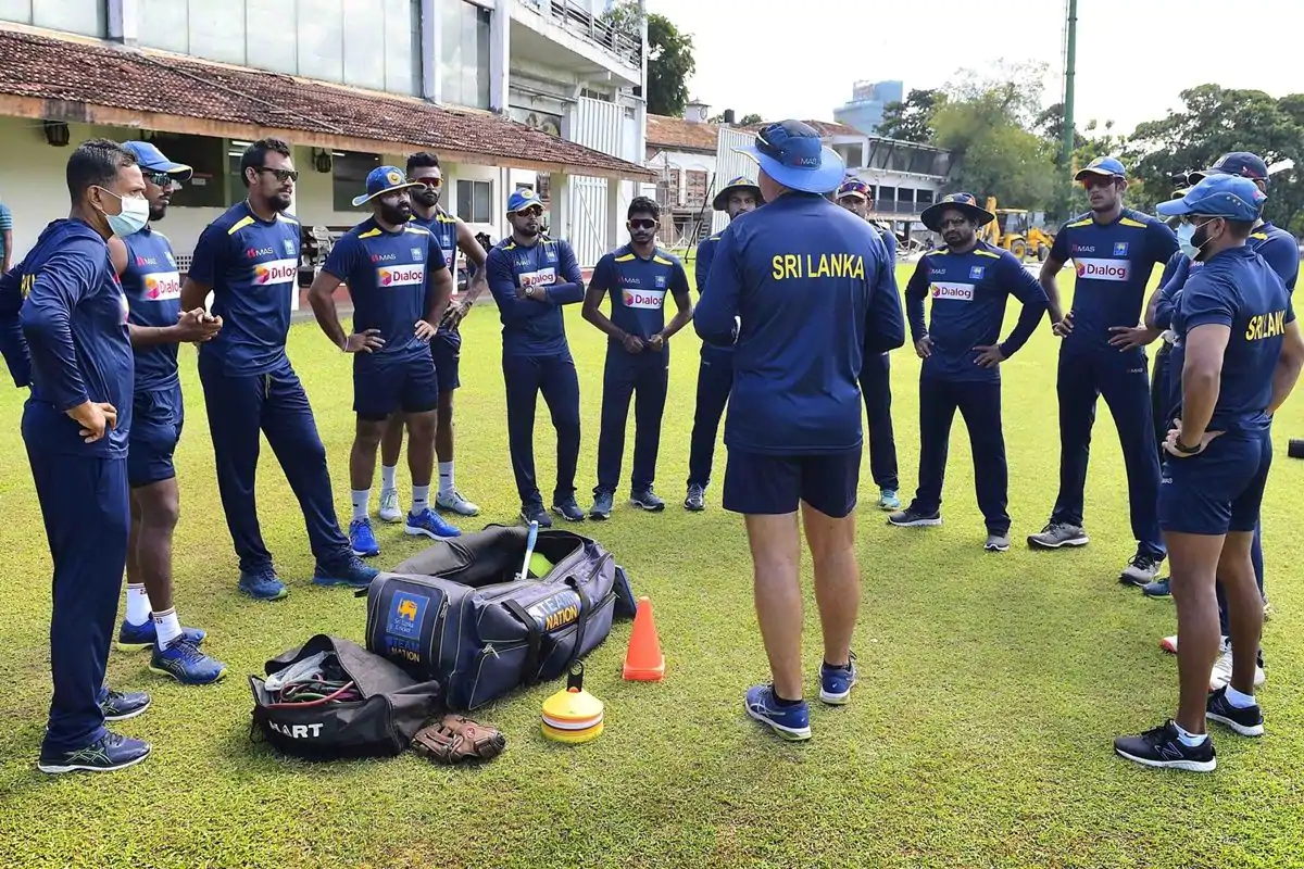 Lanka Premier League  postponed  November  Colombo