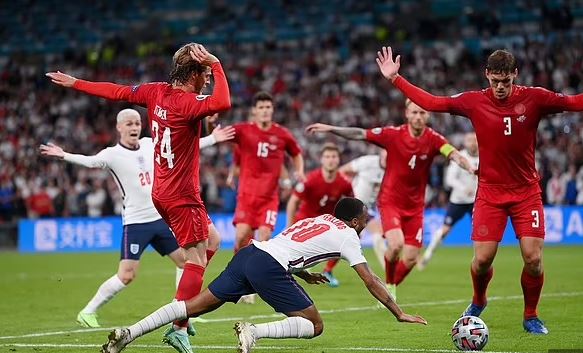 Euro 2020 denmark vs england England team semi-final win