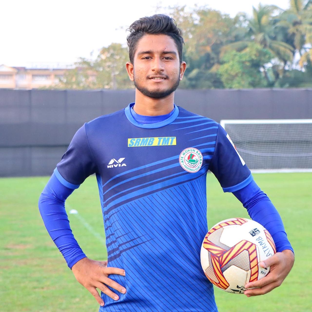 Subha Ghosh poses for a photograph at ATKMB's training before joining Kerala Blasters.