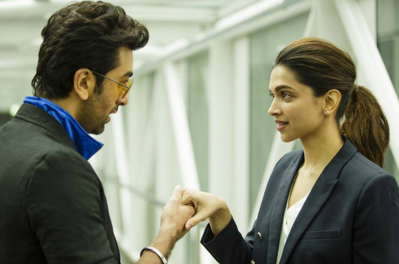 Deepika padukone changes profile picture