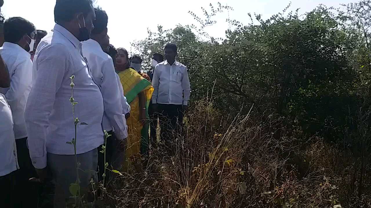 mla rekha nayak visited in utnoor mandal