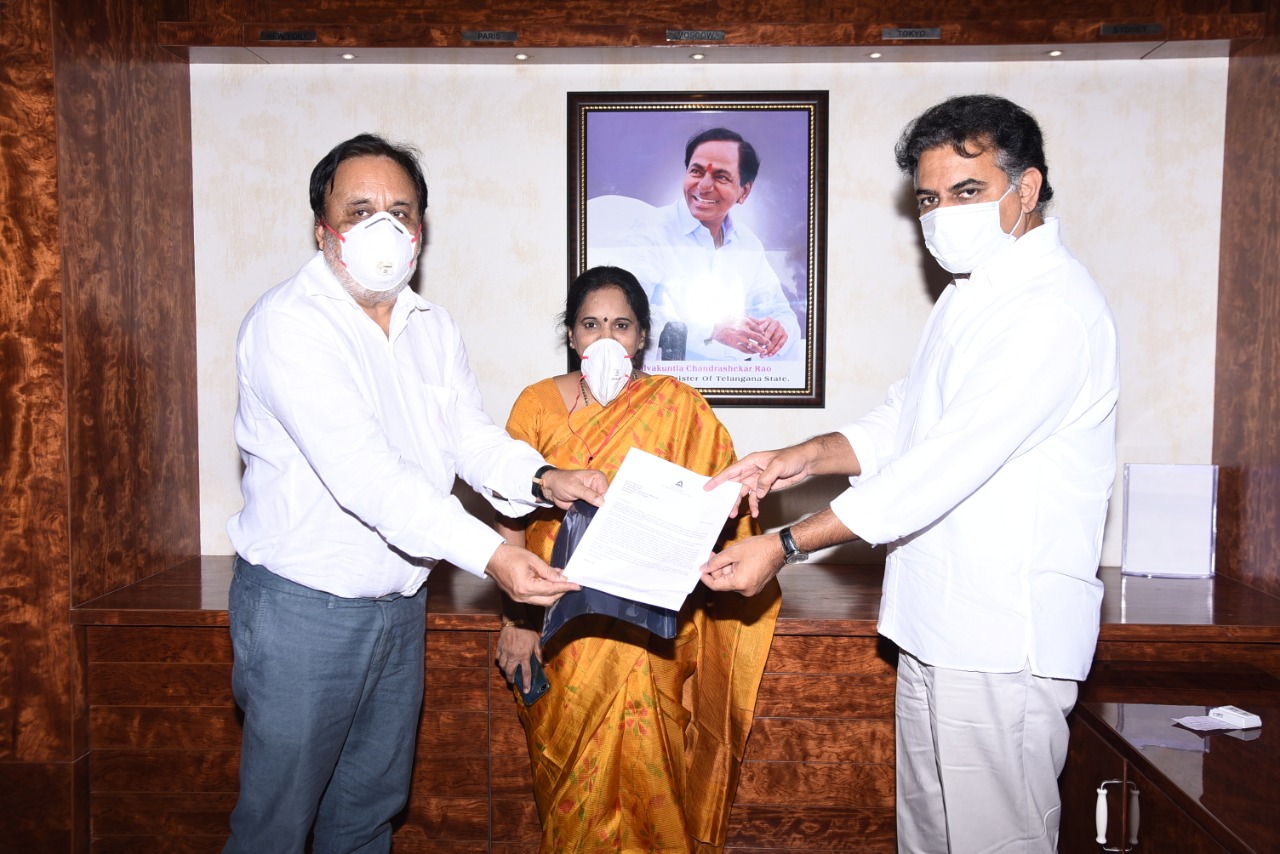 donations to telangana cm relief found