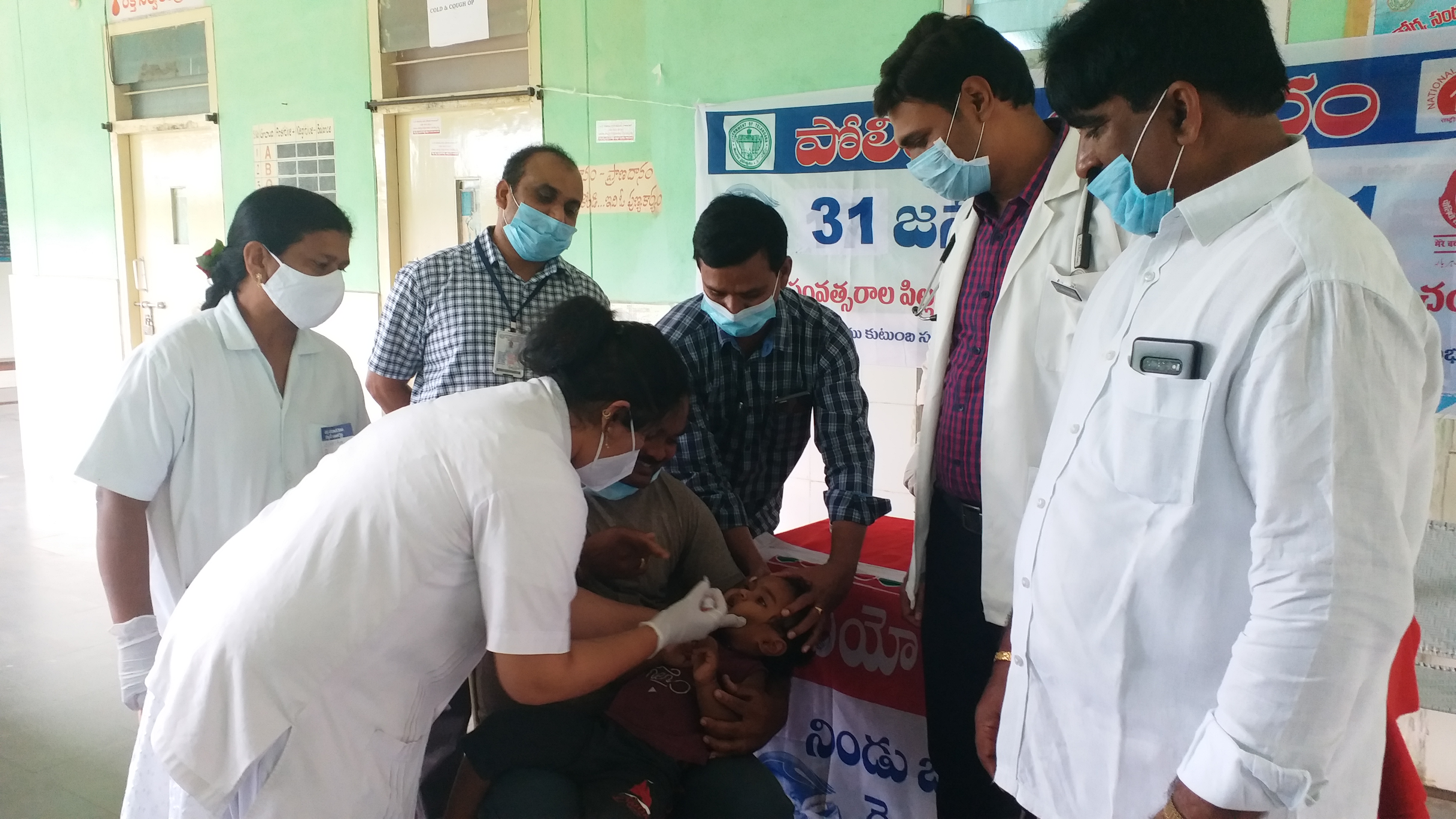 the-municipal-chairman-venkateswarlu-started-the-polio-drop-program-in-the-illendhu