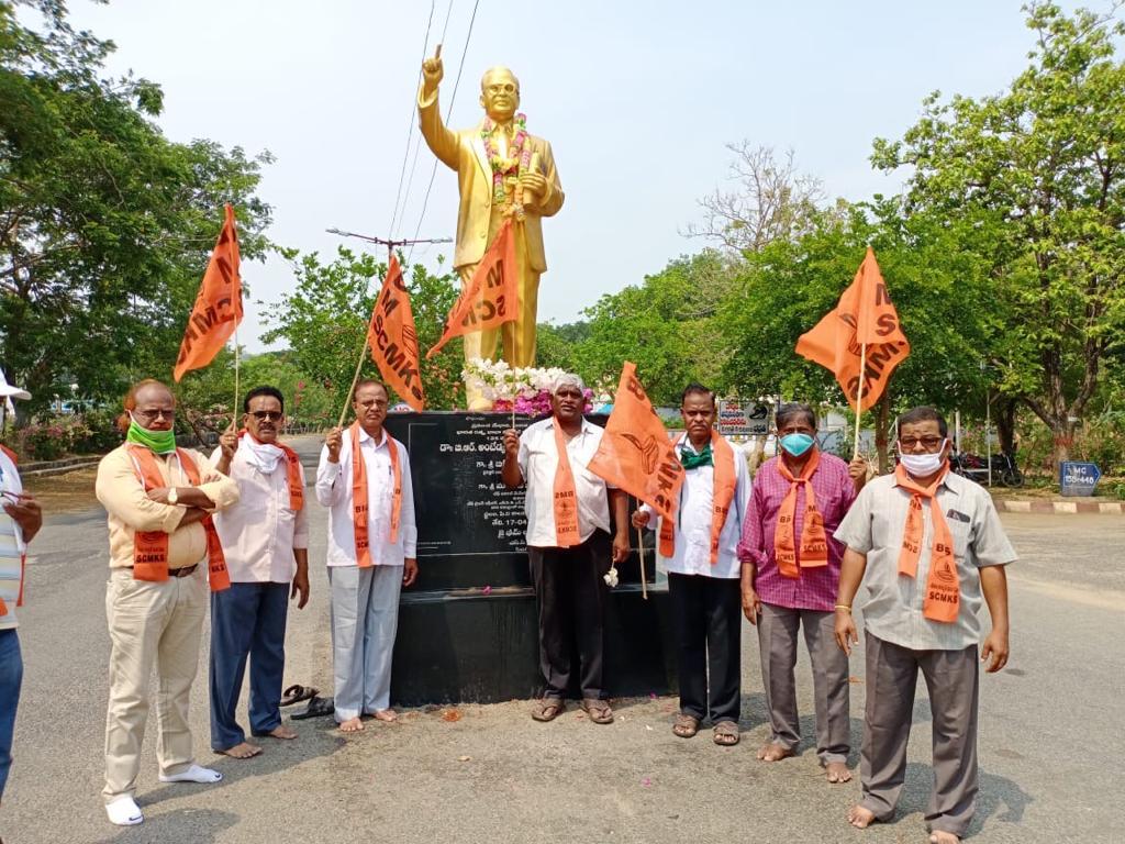 coal mine labour association leaders protest against central policy