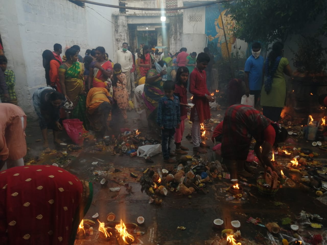 Temples jammed with the arrival of devotees in bhadradri kothagudem district