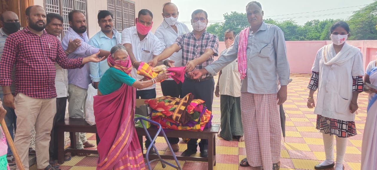 mla satish kumar 55th birth day celebrations at husnabad in siddipet district