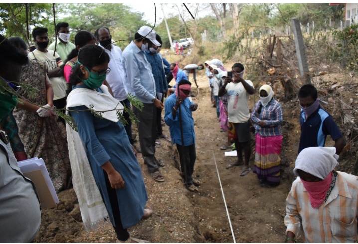 COLLECTOR SIKTHA PATNAYAK VISITED VILLAGES