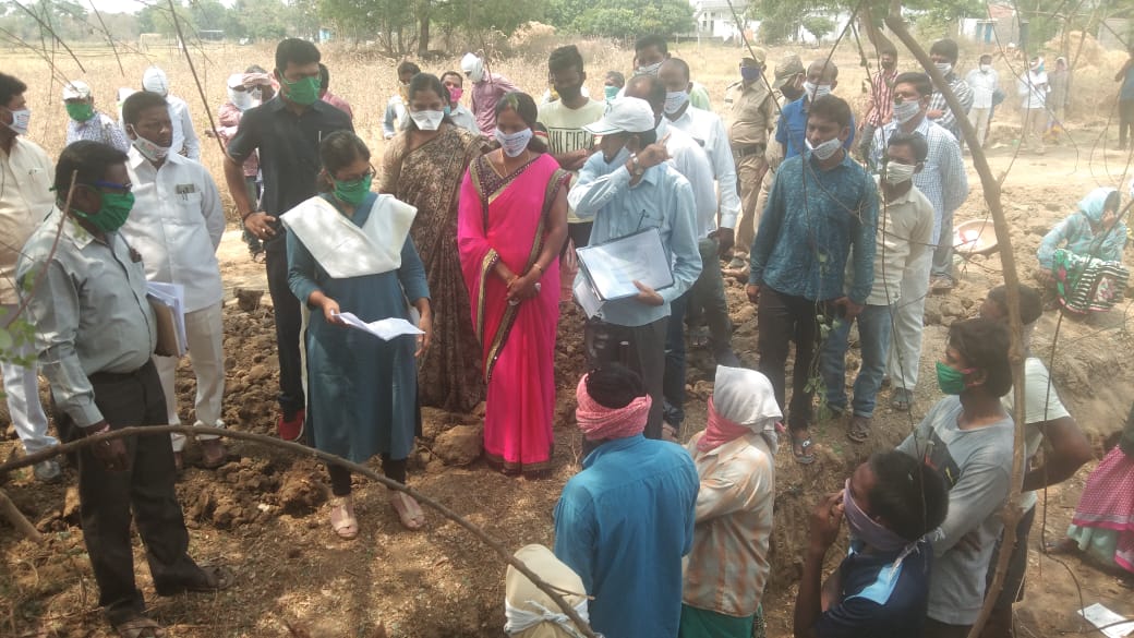 COLLECTOR SIKTHA PATNAYAK VISITED VILLAGES