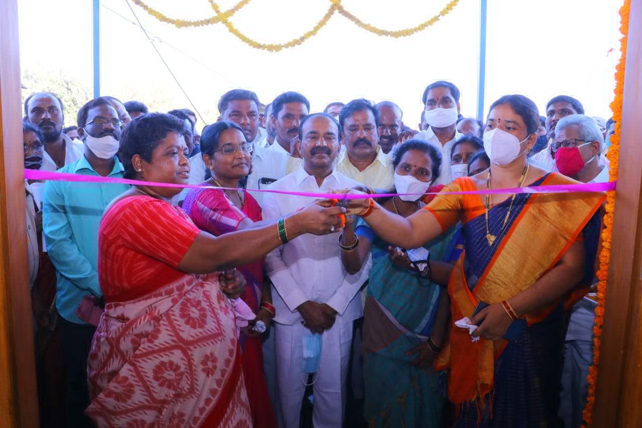 Minister eetala inaugurating the raithu vedika at Sirsapally in karimnagar