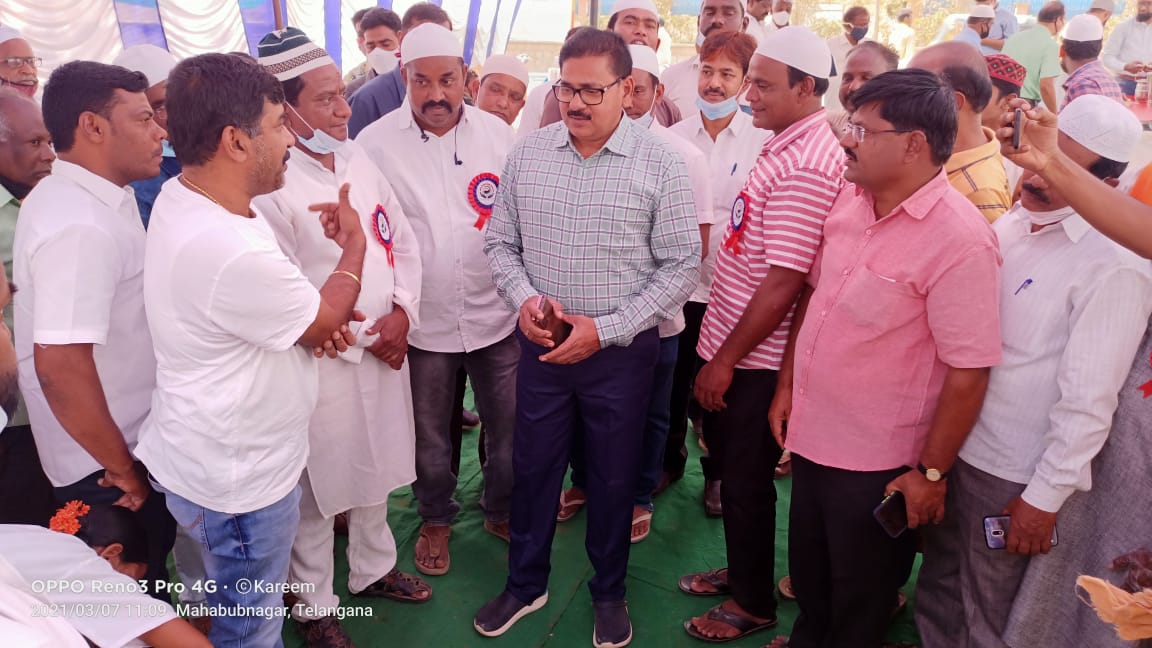 minority welfare association started medical camp for devotees of srisailam in nagar kurnool district