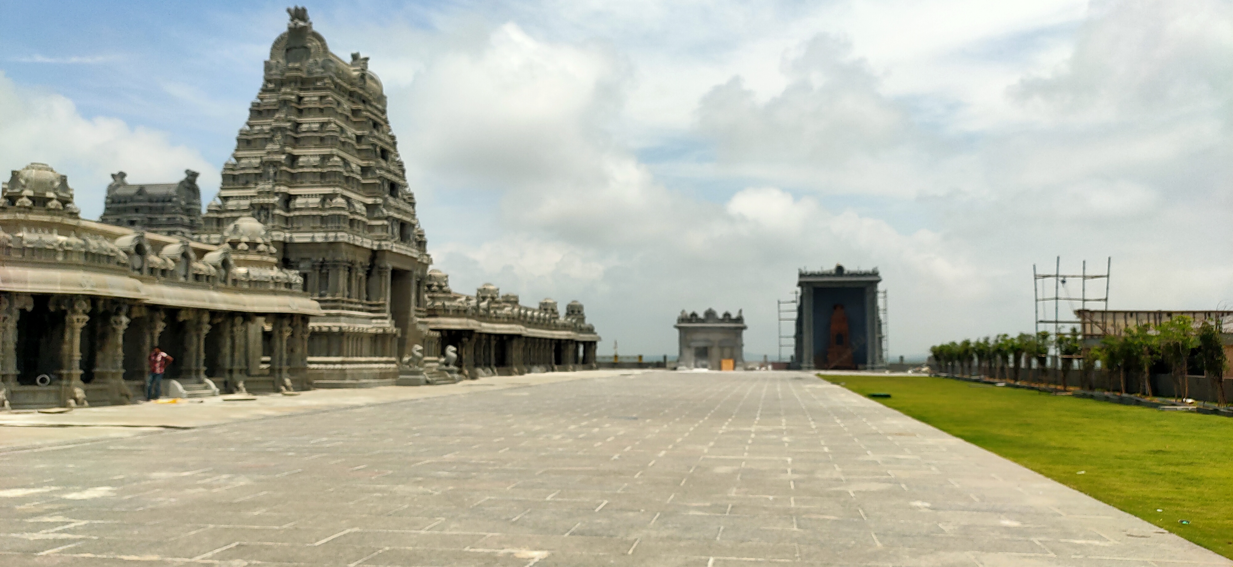 yadadri lakshmi narasimha temple