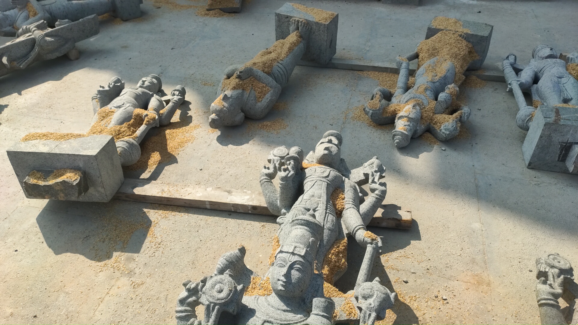 Chariots construction at yadadri temple