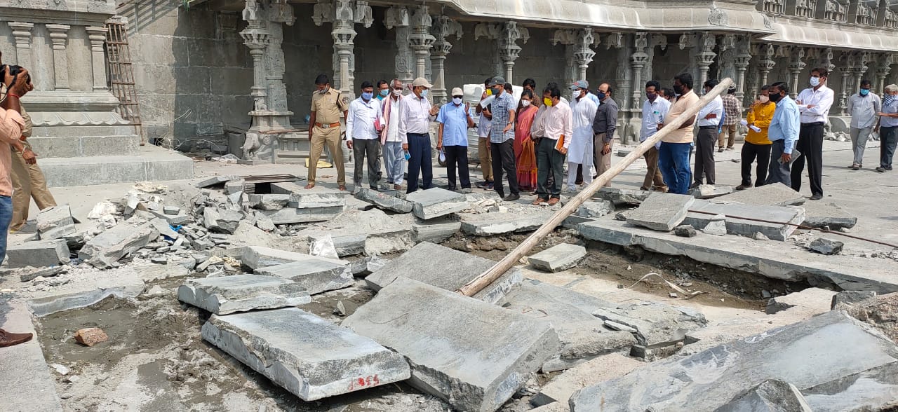 CMO Bhopal Reddy inspected the development work of Yadadri temple