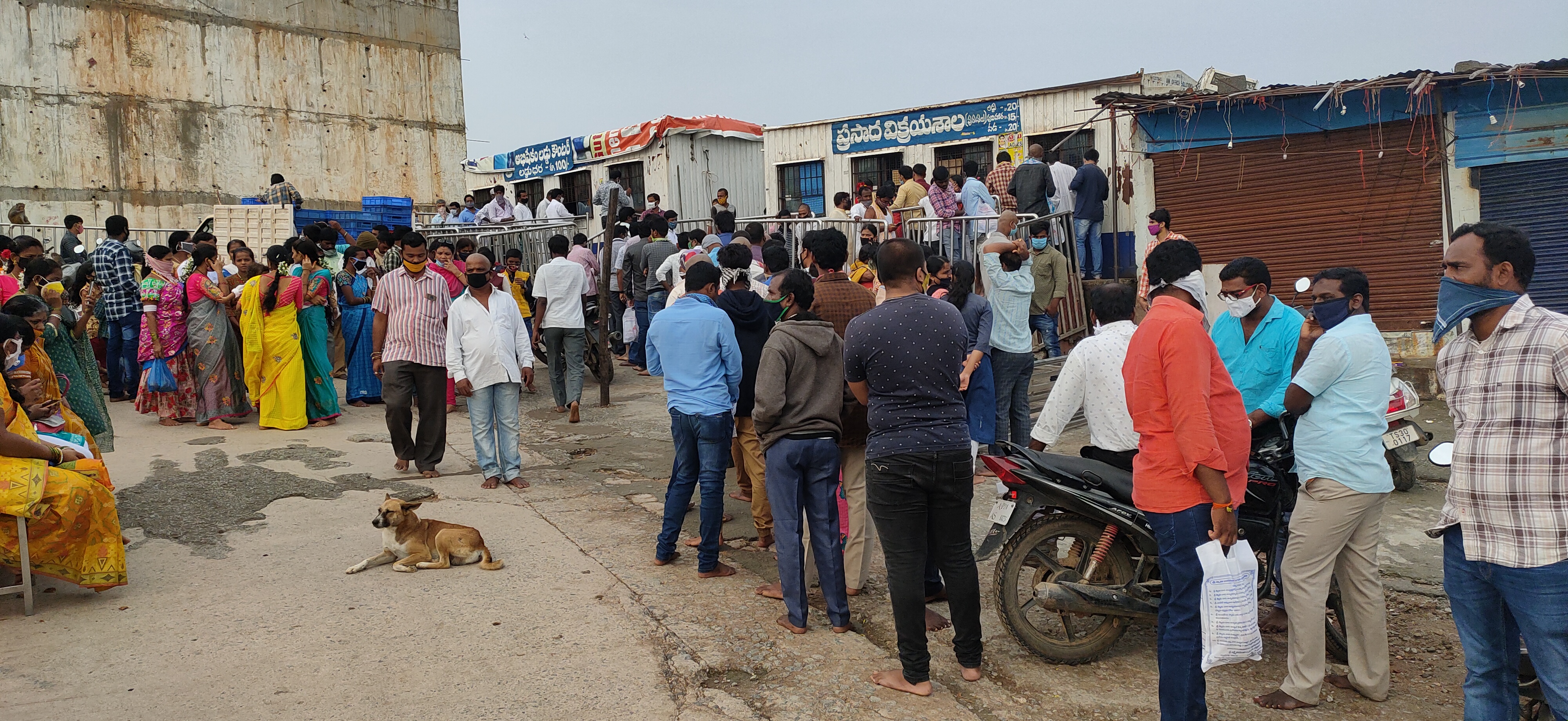 Devotees at the prasadam stall