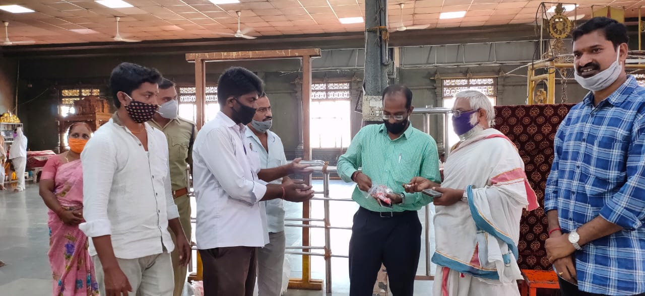 immunity medicine distributed in yadadri temple