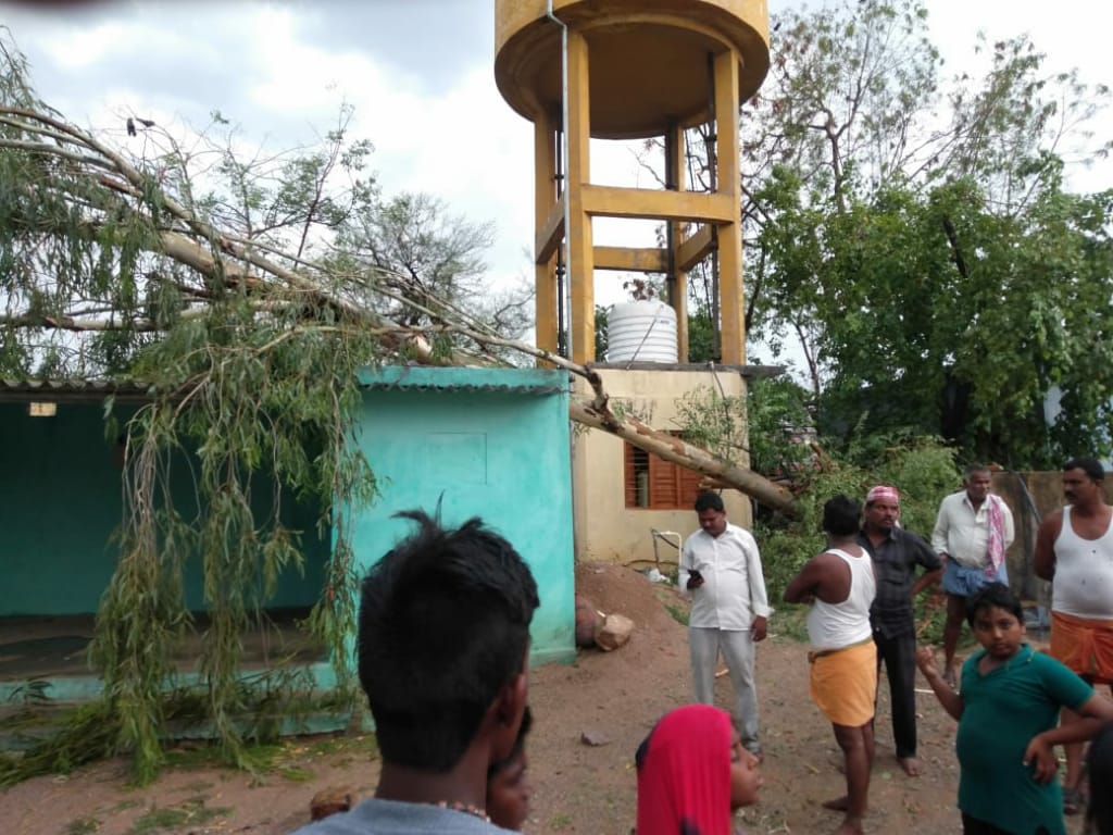 heavy rain in bommalaramaram mandal