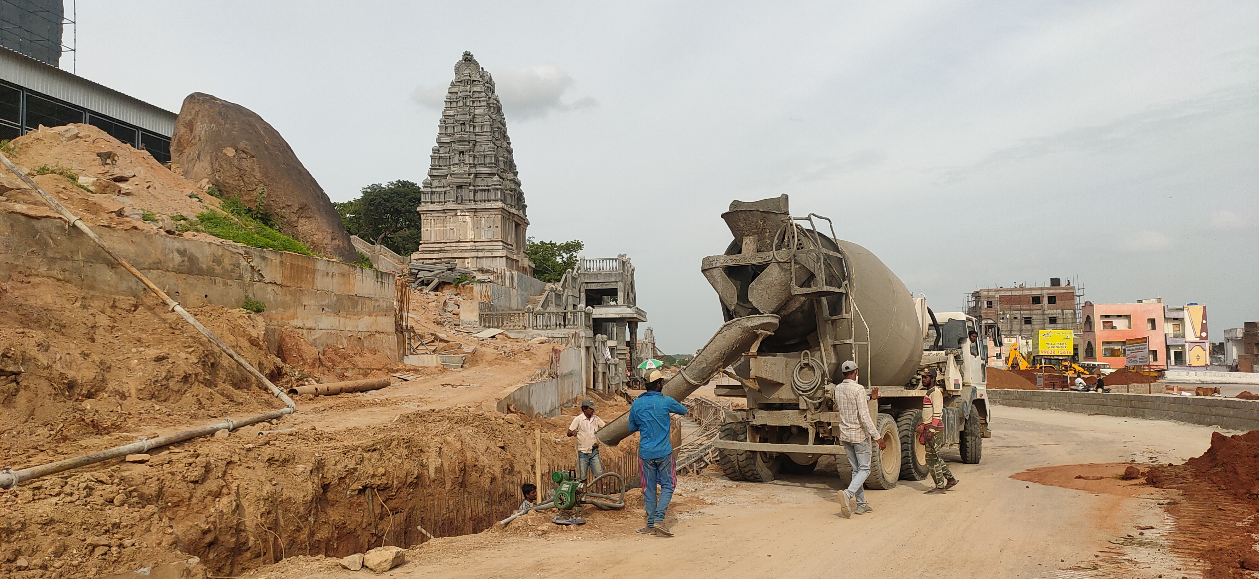 Yadadri temple reconstruction, cm kcr will visit yadadri