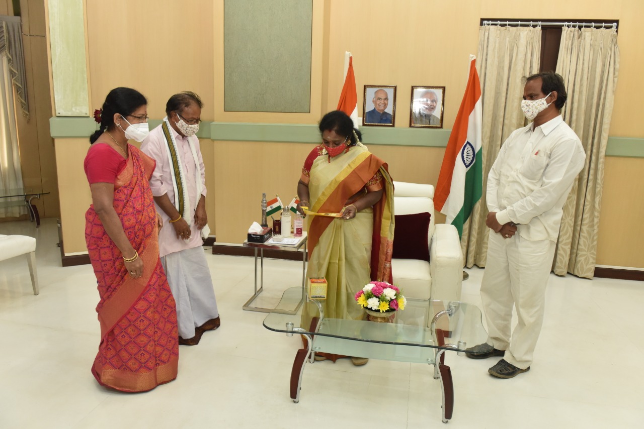 yadadri temple eo invites governor tamilisai to annual brahmotsavam