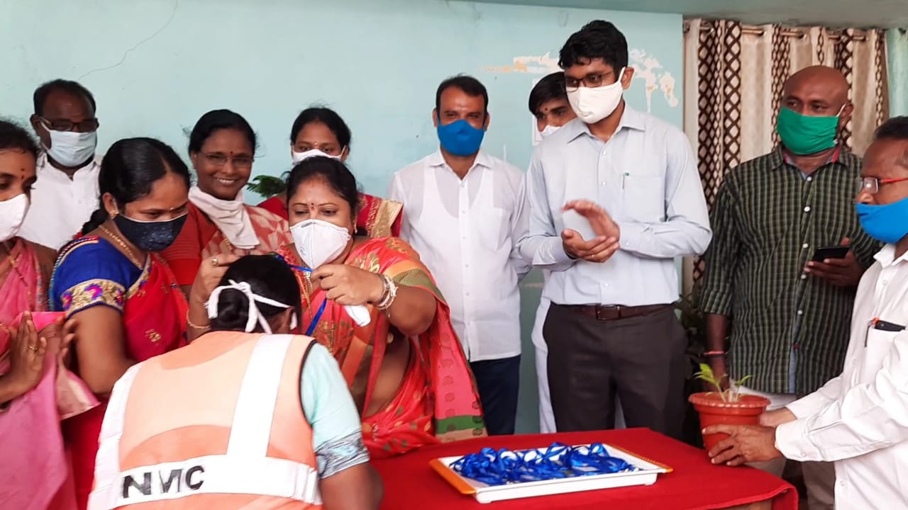 silver medals to the municipal workers in nizamabad