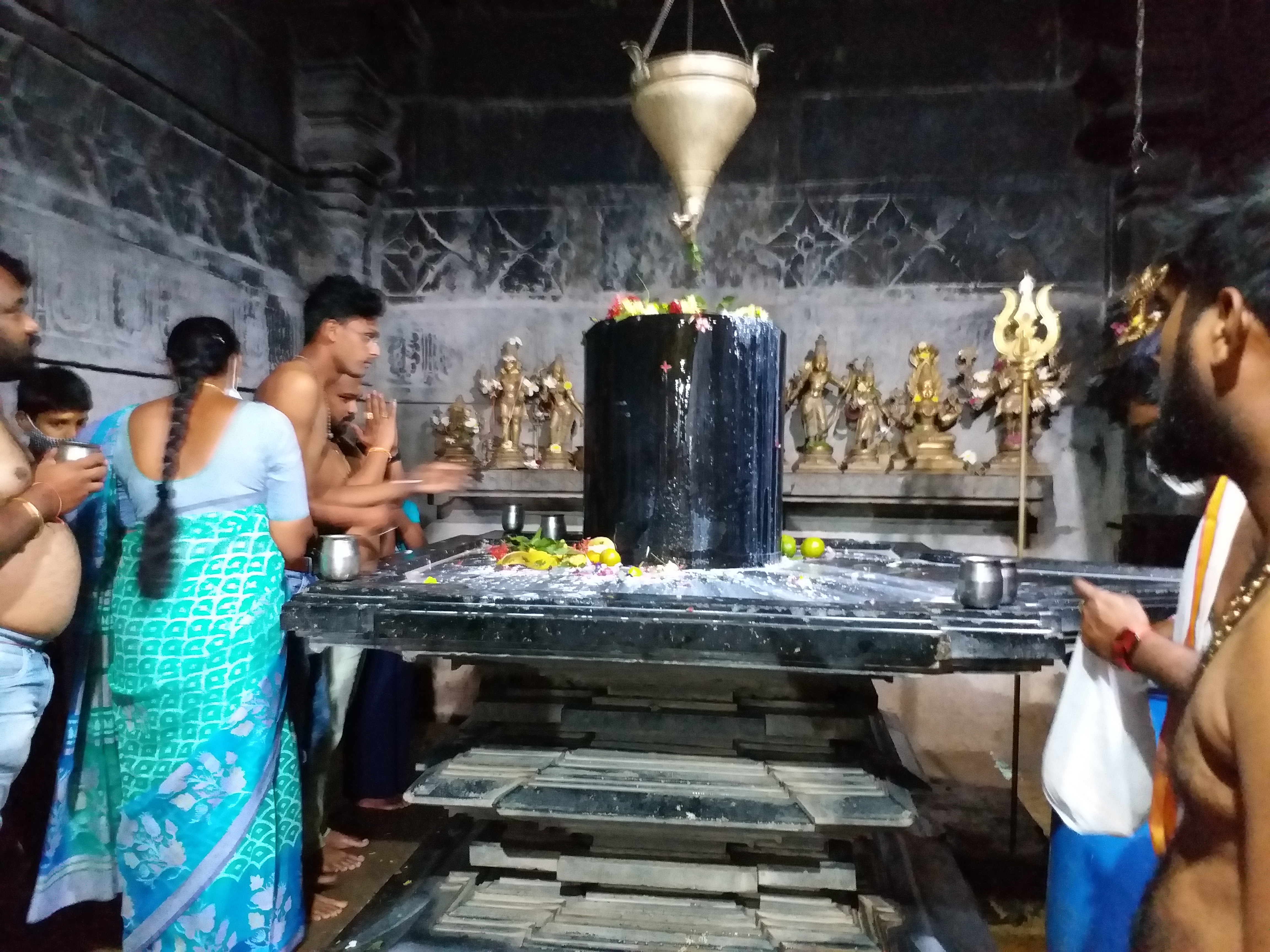 karthika masam special pooja in thousand pillar temple