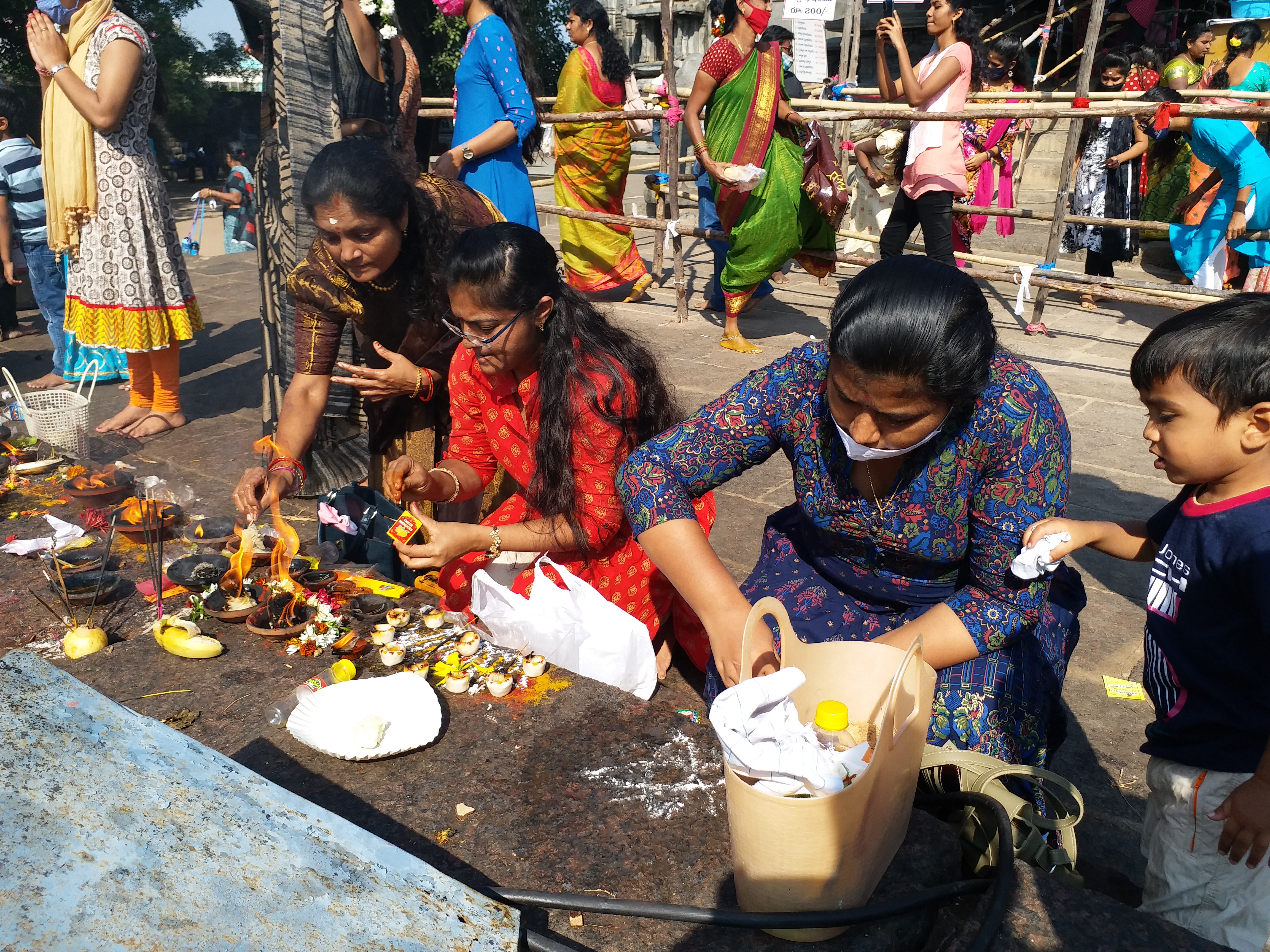 karthika masam special pooja in thousand pillar temple