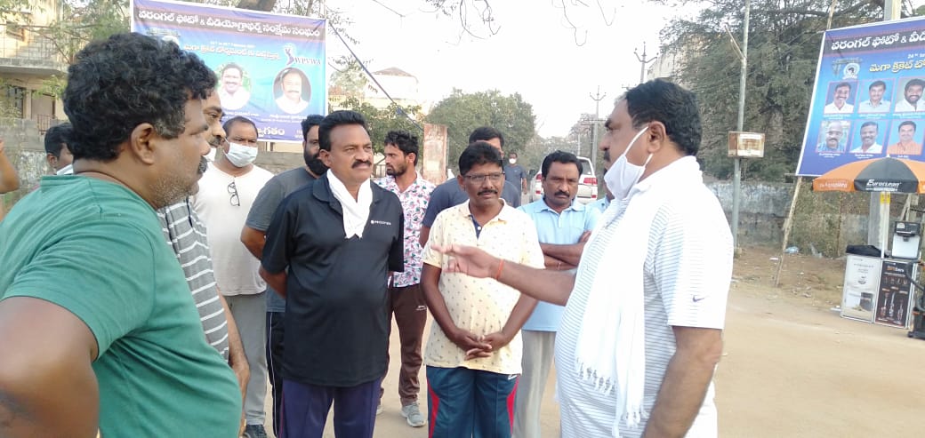 panchayathiraj minister errabelli dayakar rao walking in college in warangal urban district