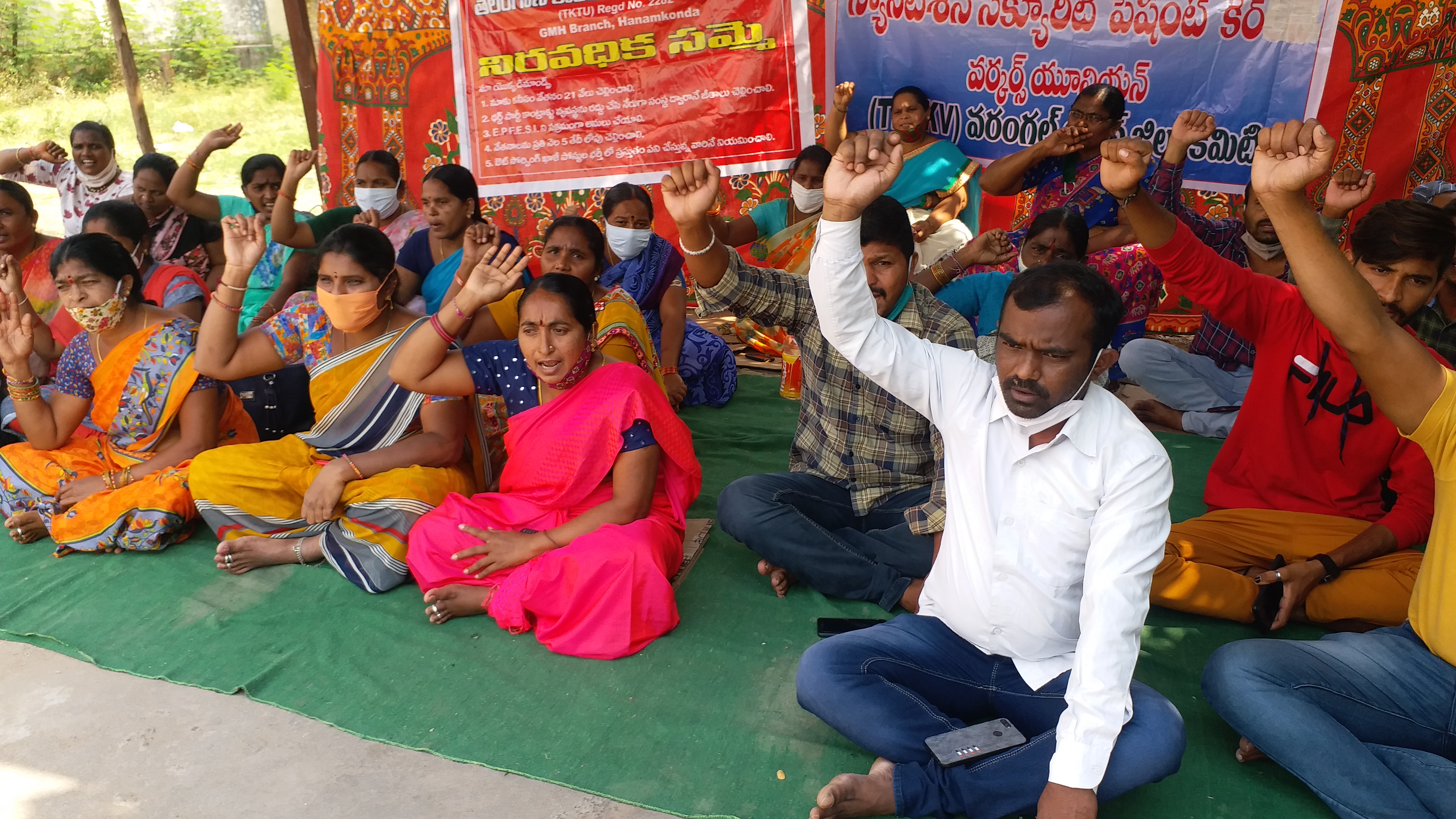 contract workers protest , warangal urban district