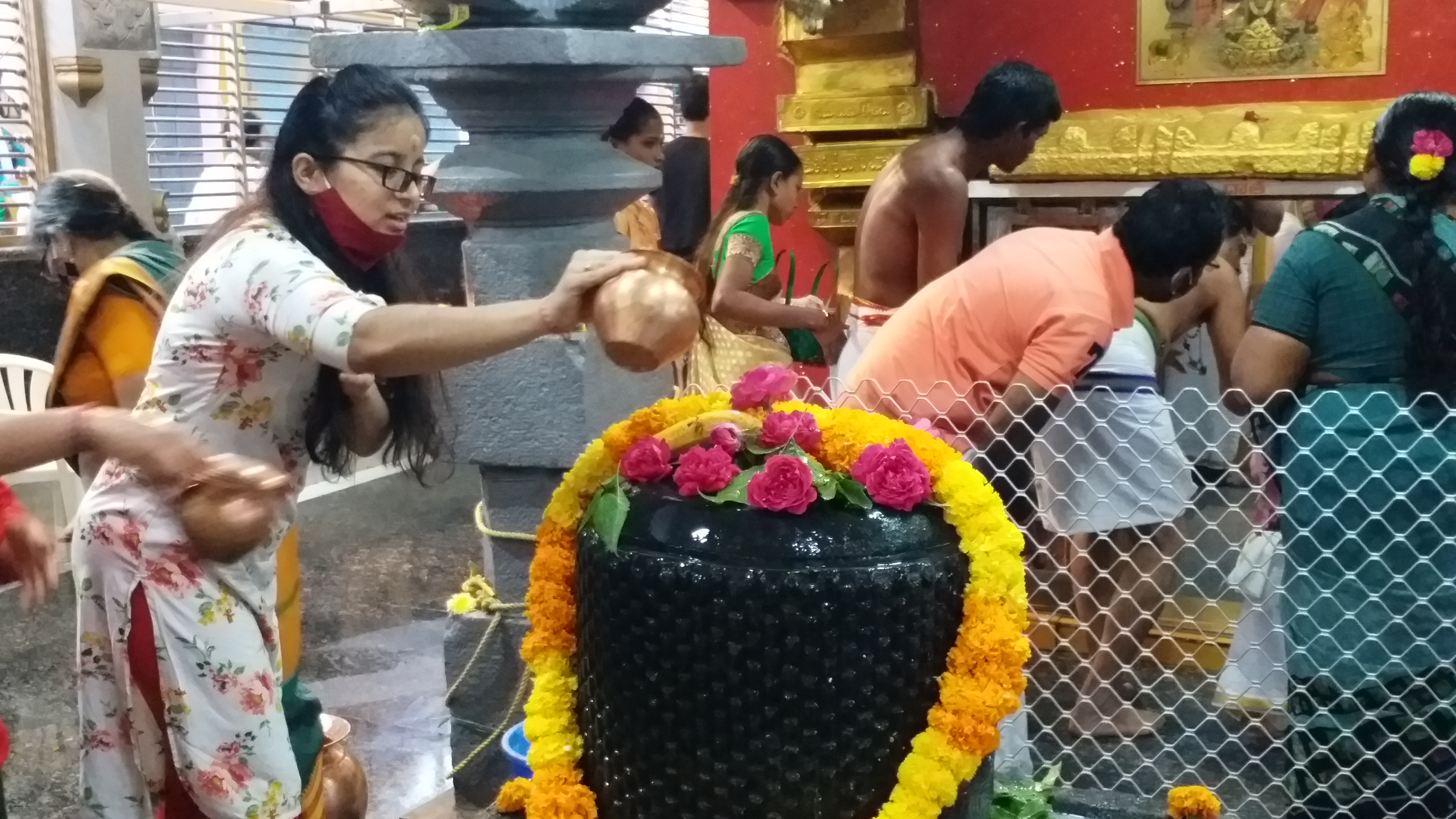 Devotees flock to Shiva temples on the occasion of Karthika Masam 2020 in warangal