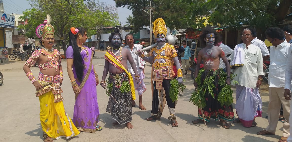 AWARENESS ON CORONA BY YAKSHAGANA ARTIST IN MAHABOOBABAD