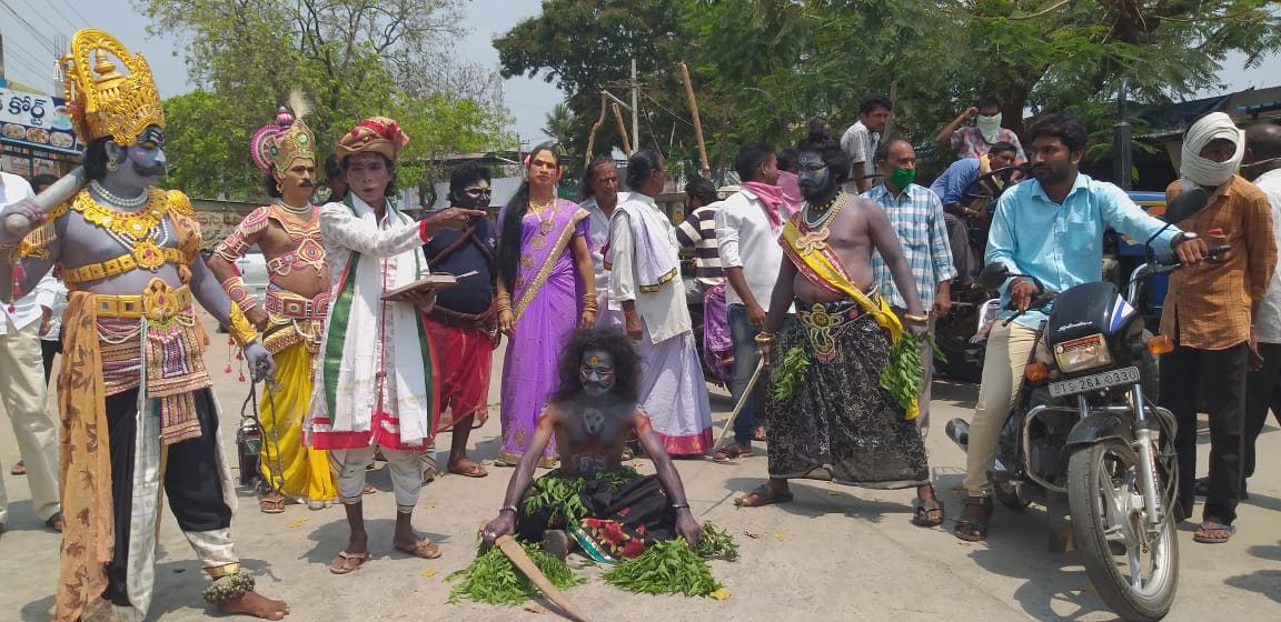 AWARENESS ON CORONA BY YAKSHAGANA ARTIST IN MAHABOOBABAD