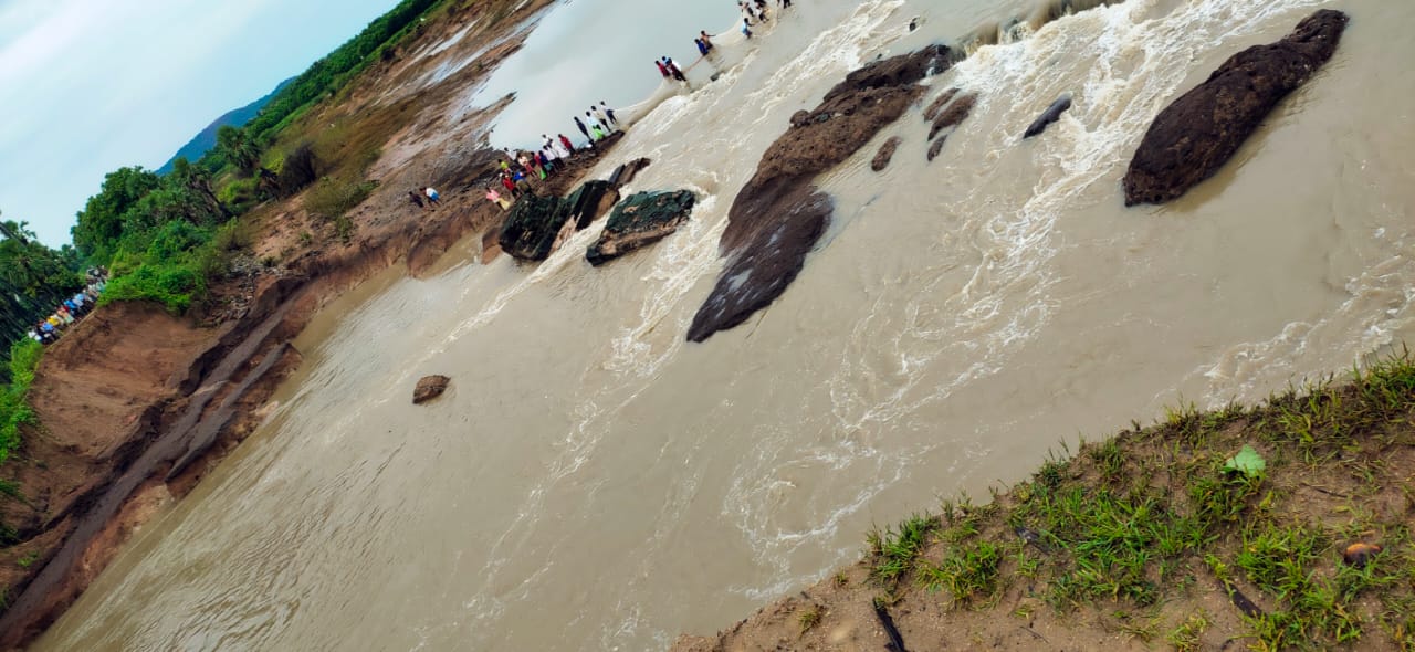 heavy rains in warangal  rural district