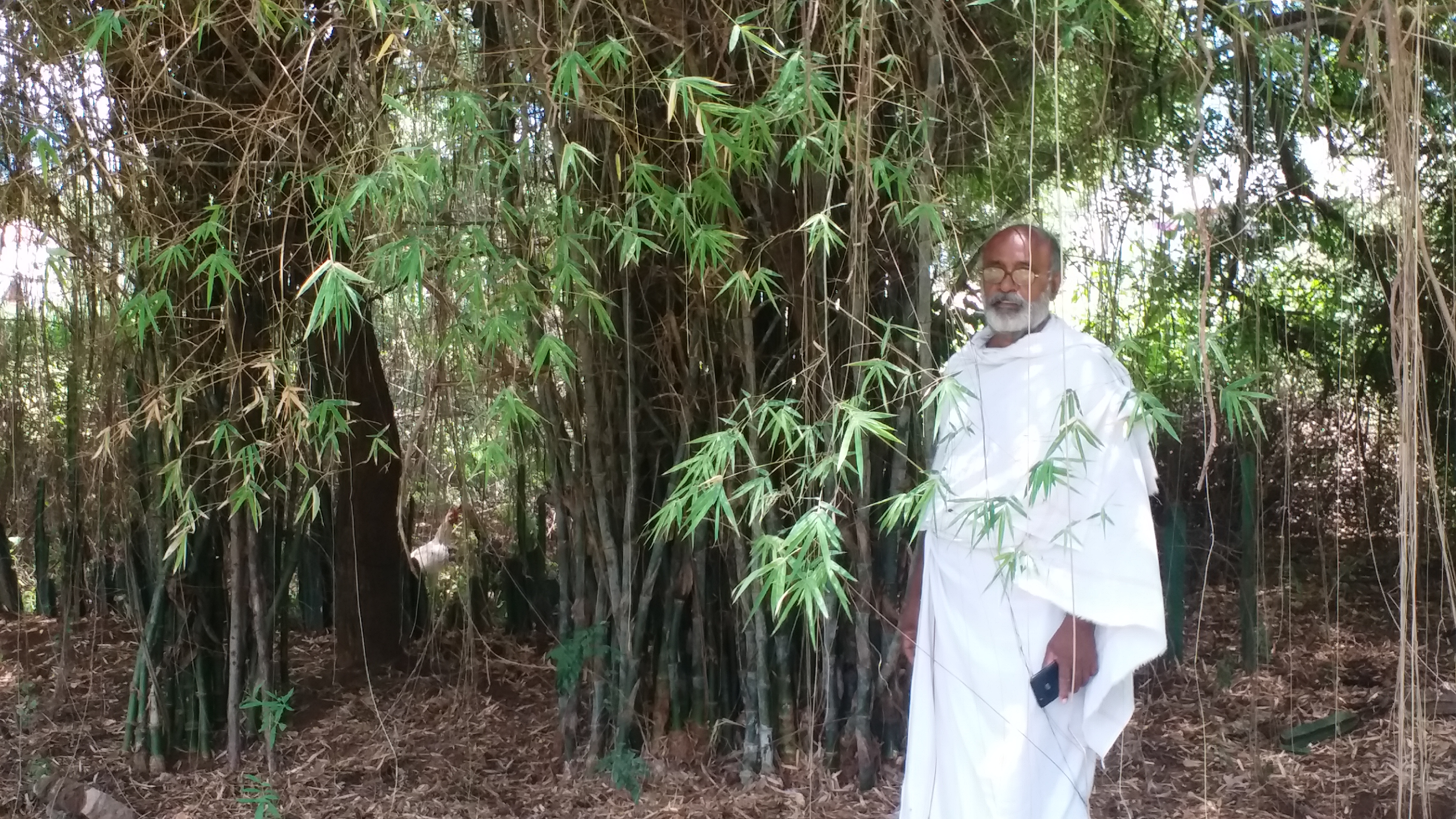 மனித சமூகம் பிழைக்க வேண்டியே இப்பெரும்பணியை செய்து வருகிறேன்...