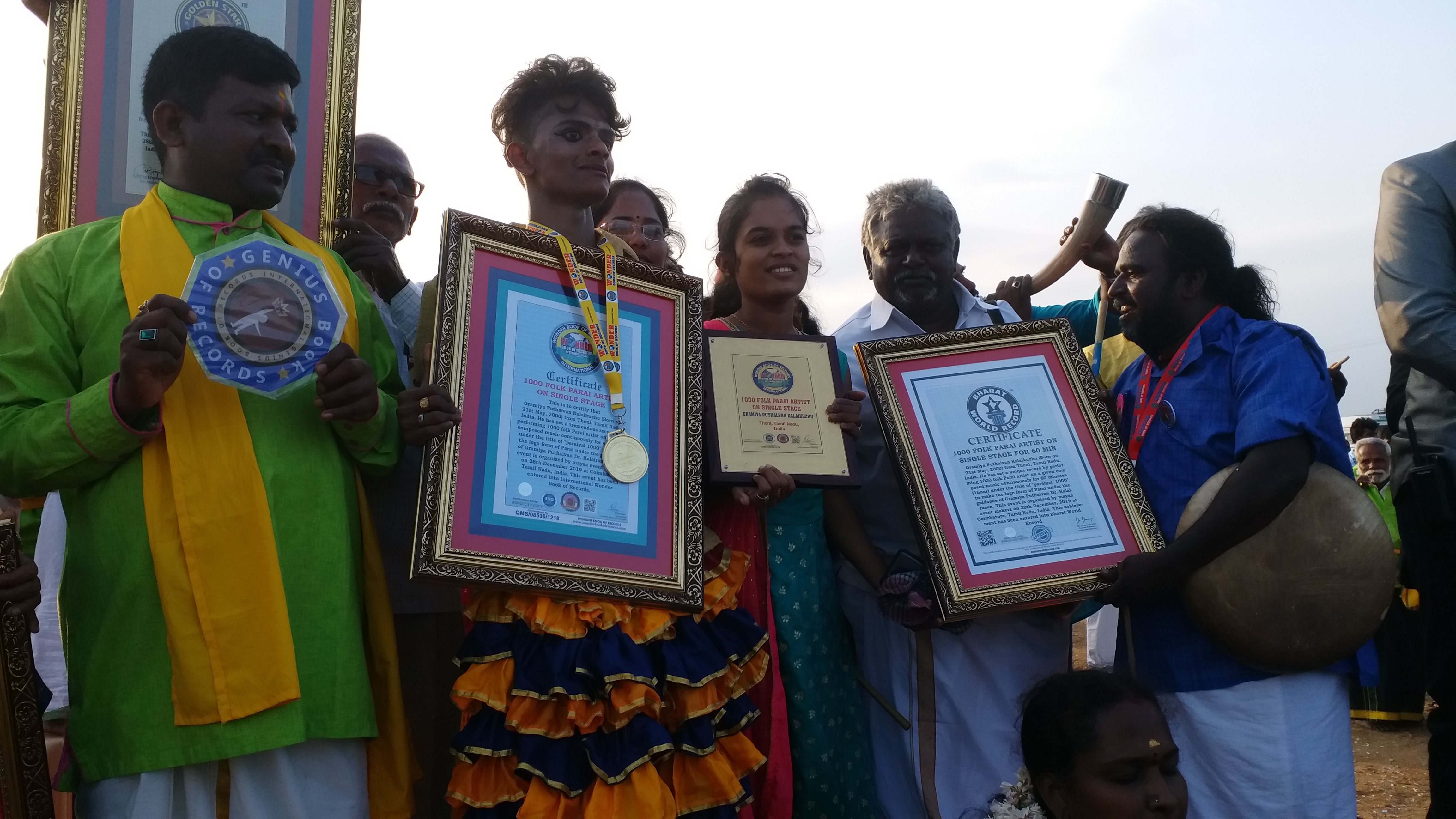 kovai including teachers 1000 parai musician made guinness