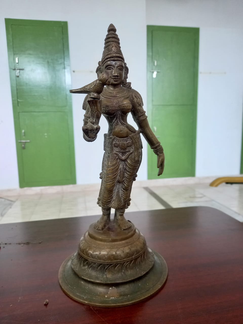 chennai police  chennai news  chennai latest news  idol smuggling  smuggling  idol smugglers arrested  idol smugglers arrested by chennai police  சிலை கடத்தல்  கடத்தல்  சென்னை சிலை கடத்தல்  சிலை கடத்தலில் ஈடுபட்டவர்கள் கைது  சென்னை செய்திகள்