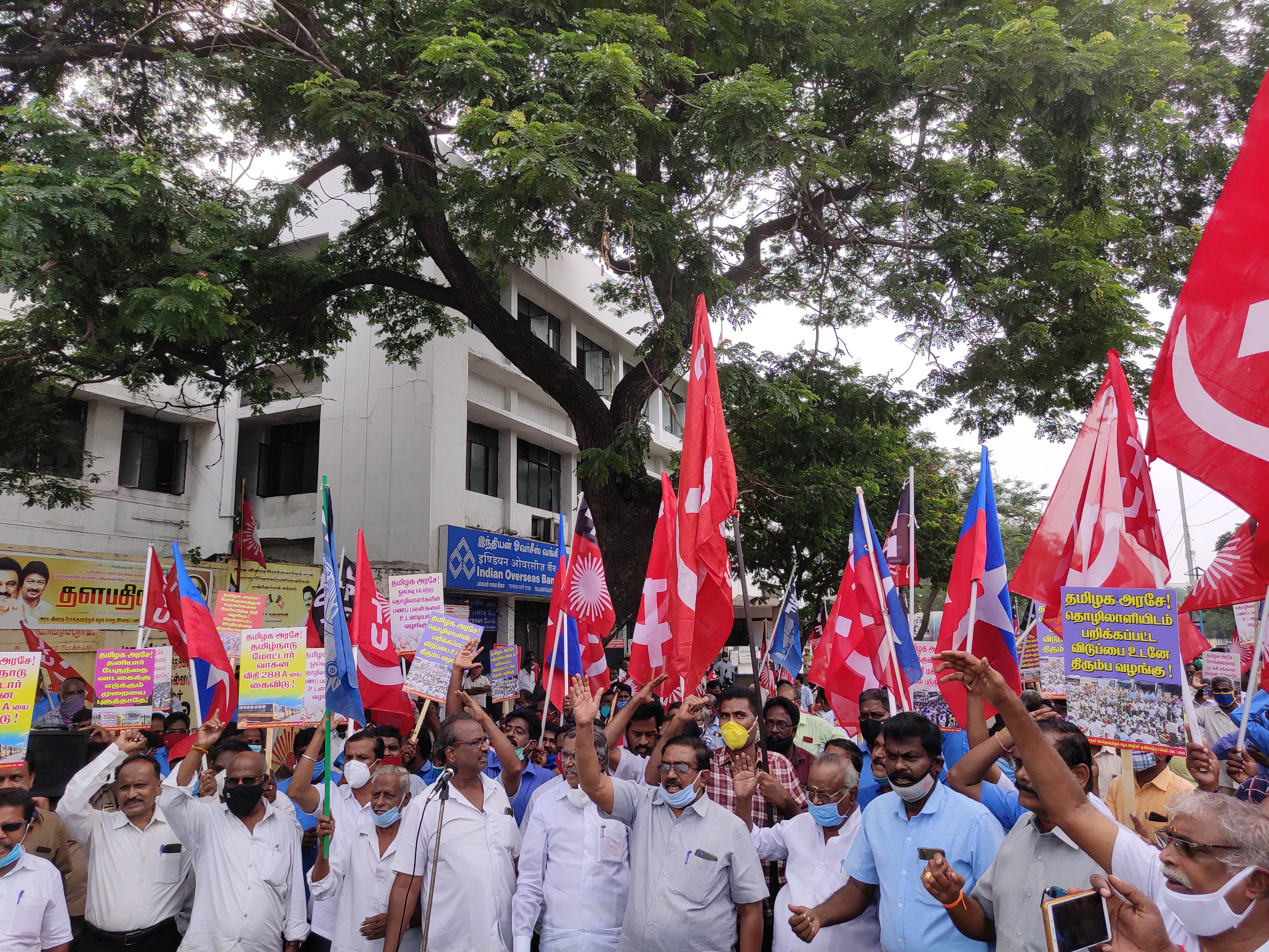 chennai-transport-employees-protest-on-mtc-privitisation-issue