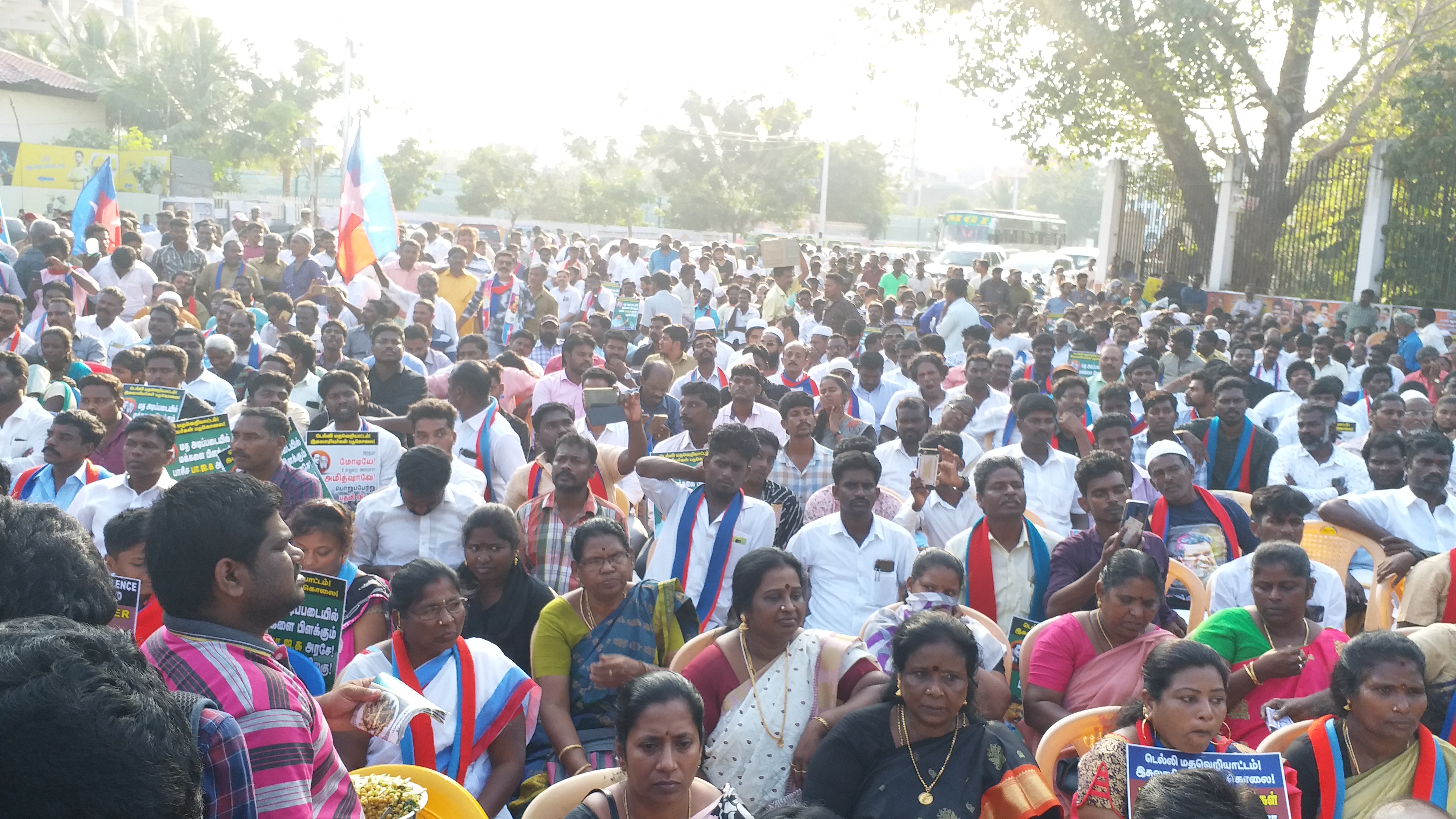 டெல்லி வன்முறையில் பிரதமர் மோடி, அமித்ஷா ஆகியோருக்கும் தொடர்புள்ளது