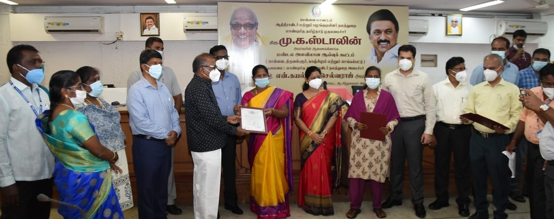 30 சதவீத மானிய விலையில் ஆட்டோ, நான்கு சக்கர வாகனங்கள்