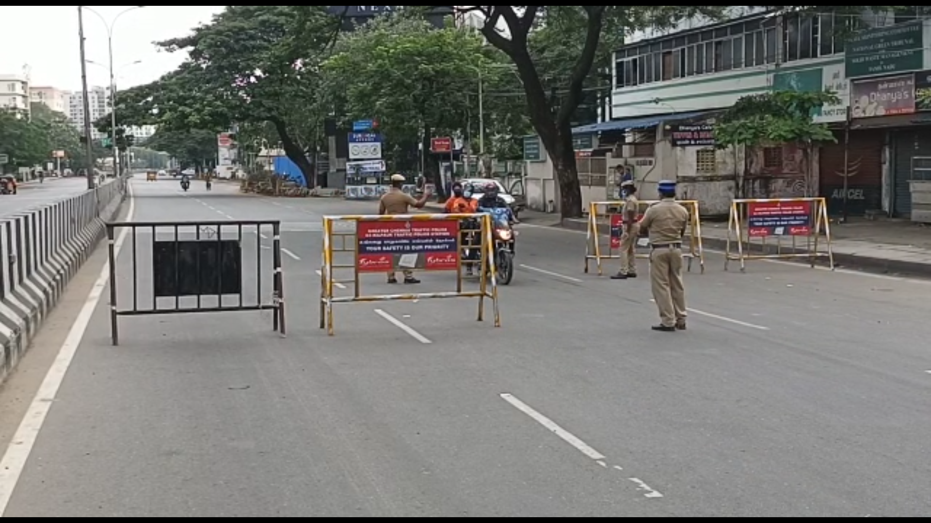 curfew in tamilnadu