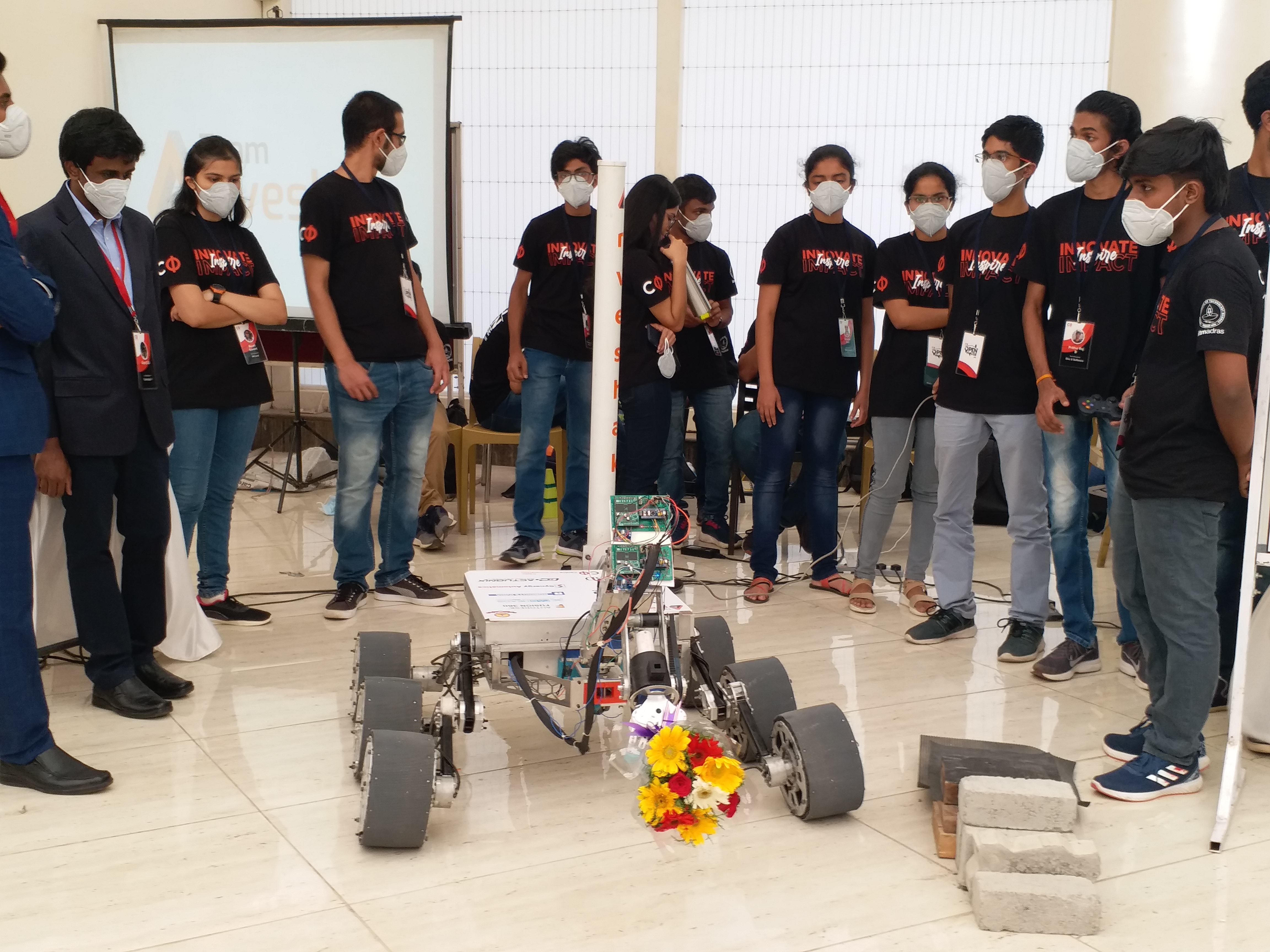 IIT Madras CFI Open House 2022  Innovative Tech Projects made by IIT Madras Students  CFI Open House 2022 news  ಐಐಟಿ ಮದ್ರಾಸ್​ ಸಿಎಫ್ಐ ಓಪನ್​ ಹೌಸ್​ 2022  ಹೊಸ ತಂತ್ರಜ್ಞಾನ ಯೋಜನೆಗಳನ್ನು ಪ್ರದರ್ಶಿಸಿದ ಐಐಟಿ ಮದ್ರಾಸ್​ ವಿದ್ಯಾರ್ಥಿಗಳು  ಸಿಎಫ್​ಐ ಓಪನ್ ಹೌಸ್ 2022 ಸುದ್ದಿ