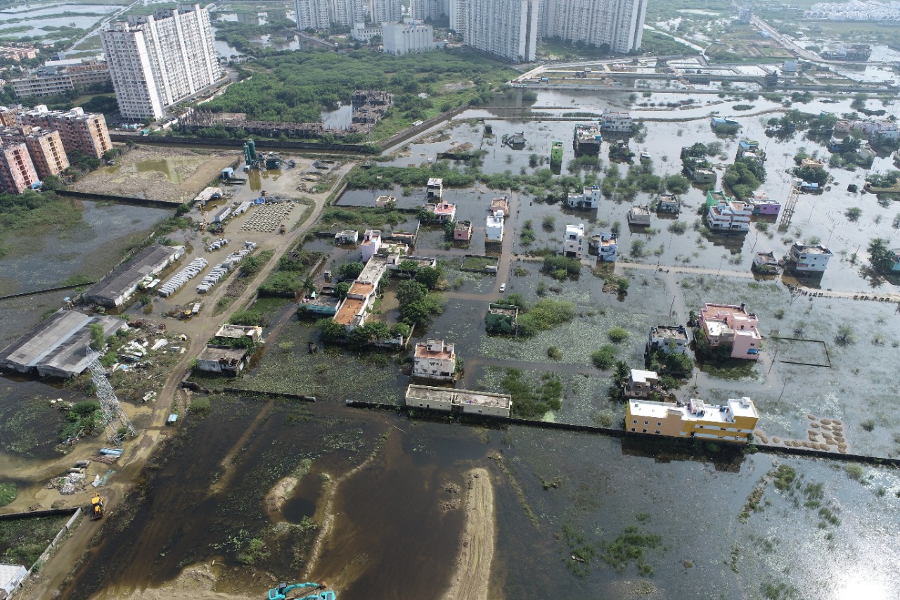 ட்ரோன் கேமரா மூலம் ஆய்வு