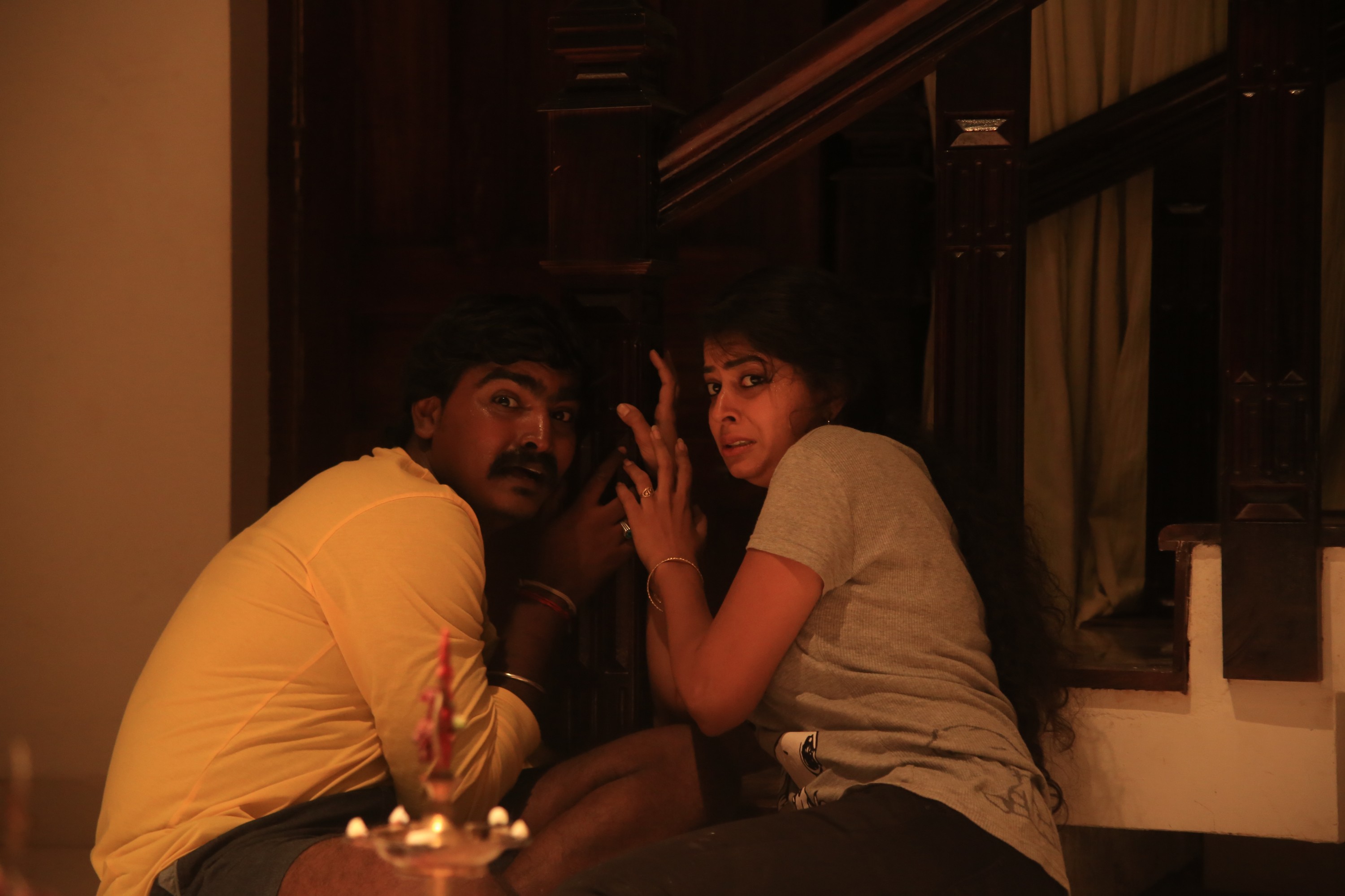 vijay sethupathi unveiled 1st look of Pei irukka bayamen