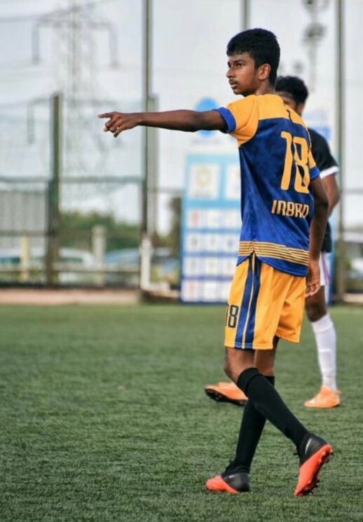 inban udayanidhi playing football