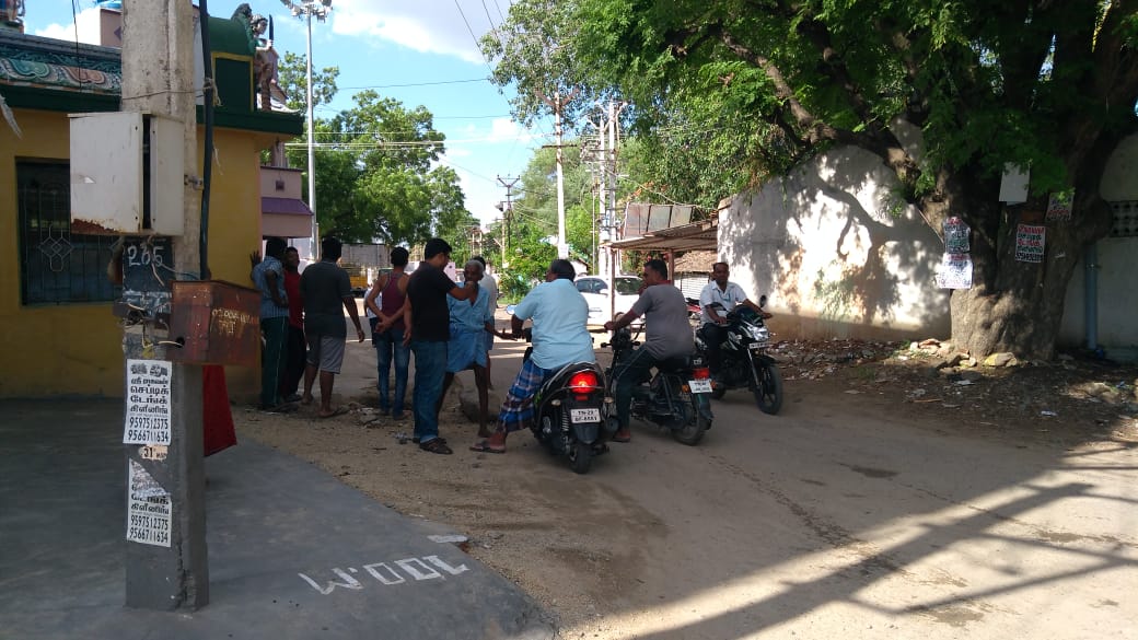 Public fighting due to water probe in dharmapuri